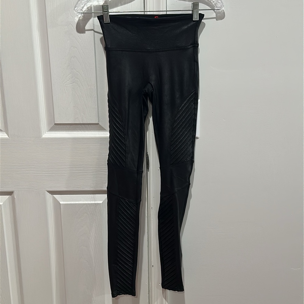 Spanx Faux Leather Moto Leggings Size XS